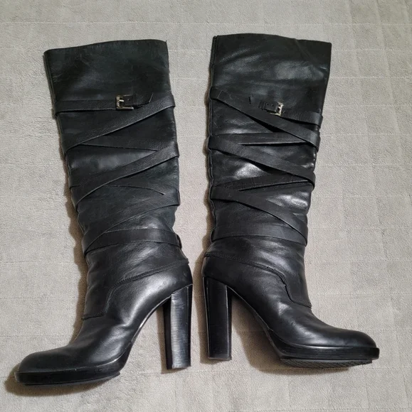 Michael Kors boots - Picture 1 of 7